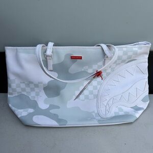 Brand New Sprayground White and Gray Tote Bag with Textured Design